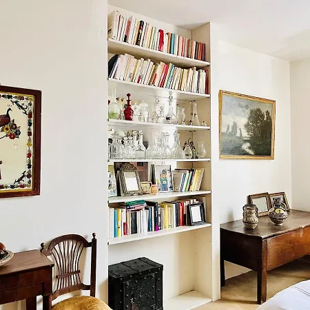 Magnificent Duplex With Terrace Near St Germain Daire *