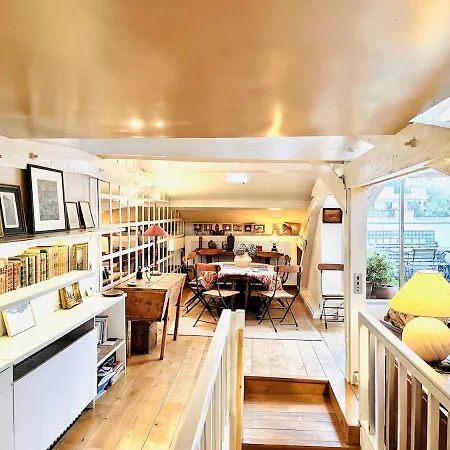 Magnificent Duplex With Terrace Near St Germain *